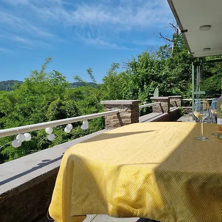 Appartement Ferienwohnung Mit Weitblick *