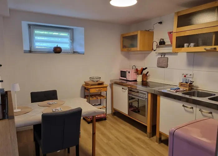 アパート Mit Weitblick マンダーシャイト